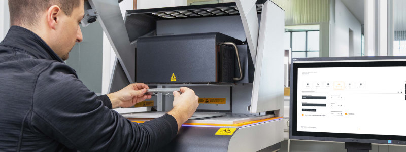 Helmut Fischer ZVO Oberflächentage Fischerscope Xdal XRF